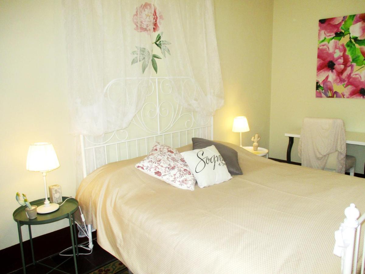 Diletta Oasi Bed & Breakfast Catania Bagian luar foto
