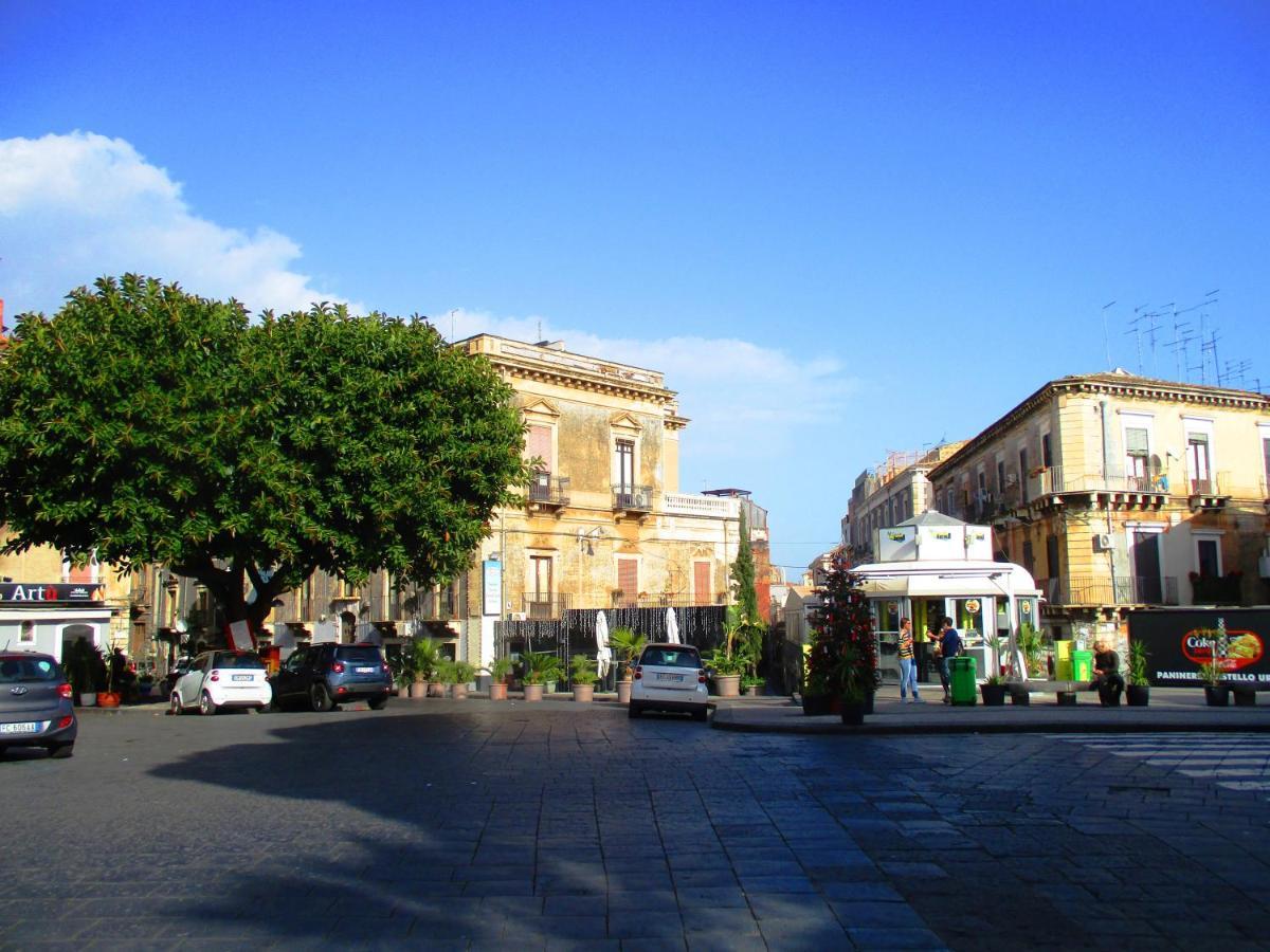 Diletta Oasi Bed & Breakfast Catania Bagian luar foto