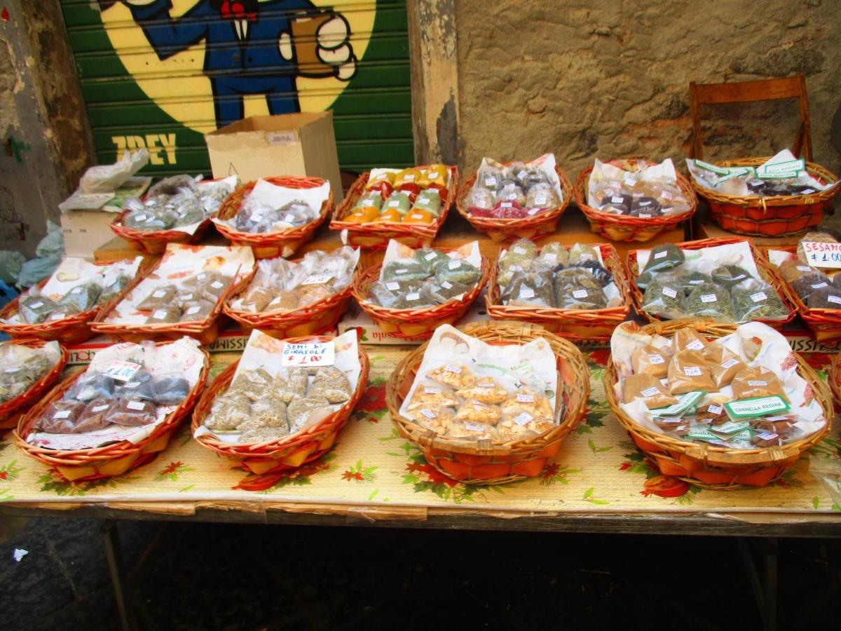 Diletta Oasi Bed & Breakfast Catania Bagian luar foto