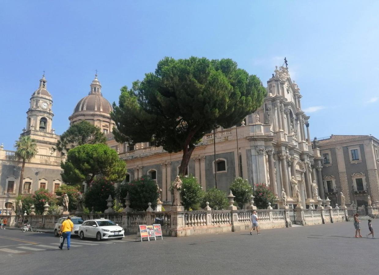 Diletta Oasi Bed & Breakfast Catania Bagian luar foto